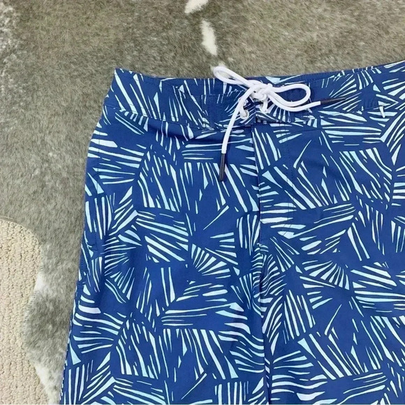 AE Festival Board Shorts - Picture 2 of 16